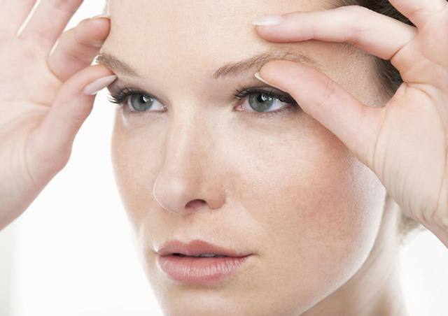 Sụp mí mắt mắc phải (Acquired ptosis)