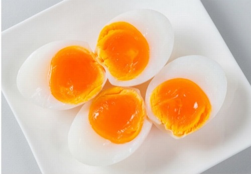 Phun môi kiêng trứng bao lâu?