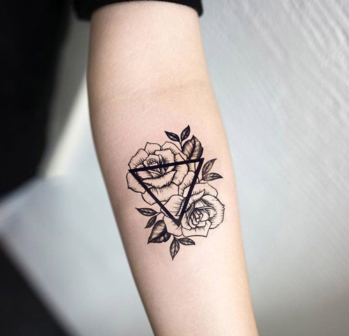 Flower tattoo  Hình xăm Hình xăm đẹp Hình xăm màu
